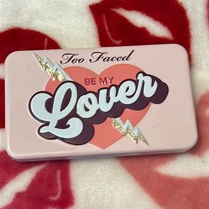 Too Faced Be my lover palette